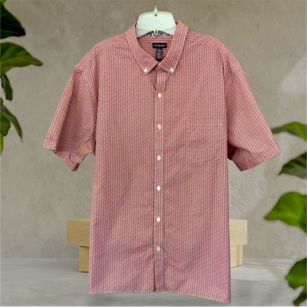 Van Heusen Men's Red Plaid Button Down Shirt